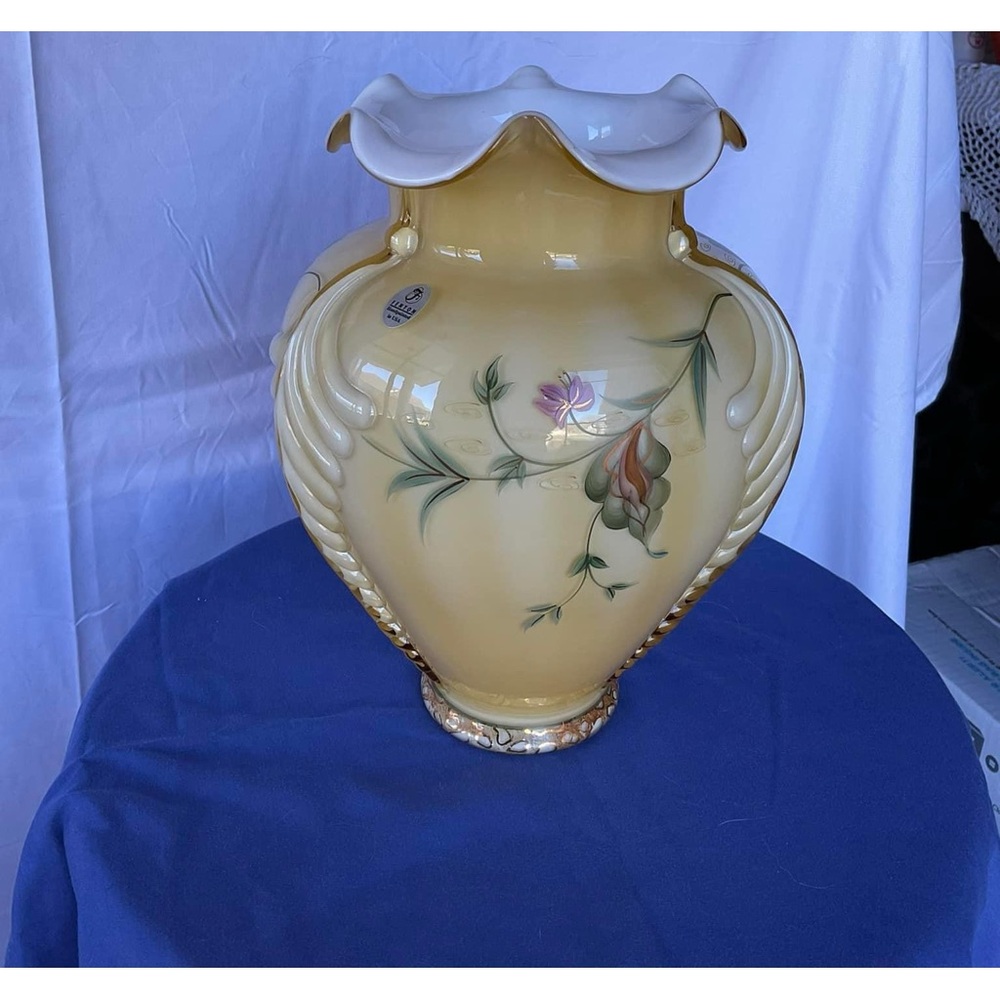 FENTON Gold Overlay Feather Vase Heirloom Collection Signed #252 of 800 ~ RARE!